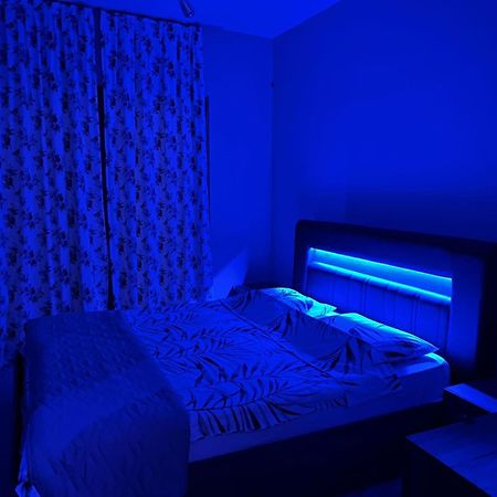 Esar Apartment Дуррес Экстерьер фото
