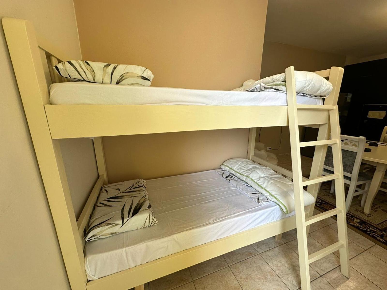 Esar Apartment Дуррес Экстерьер фото