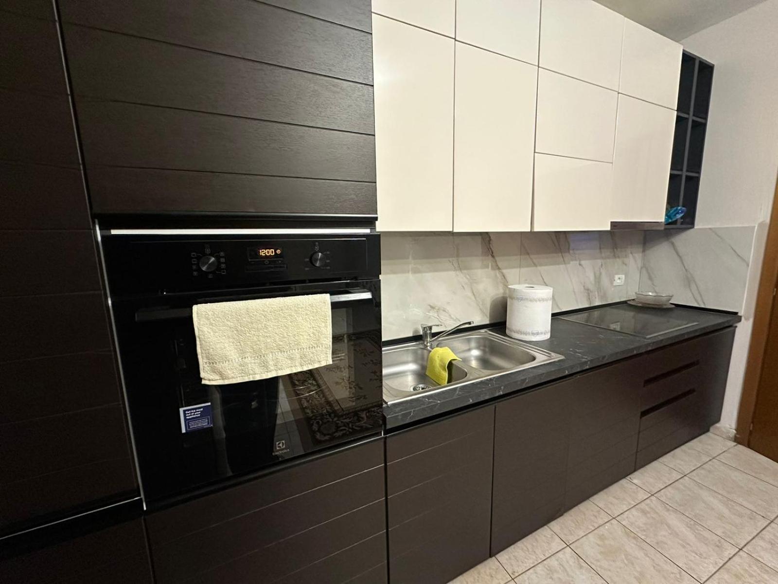 Esar Apartment Дуррес Экстерьер фото