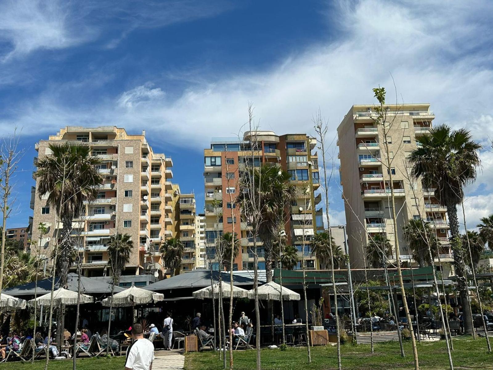 Esar Apartment Дуррес Экстерьер фото